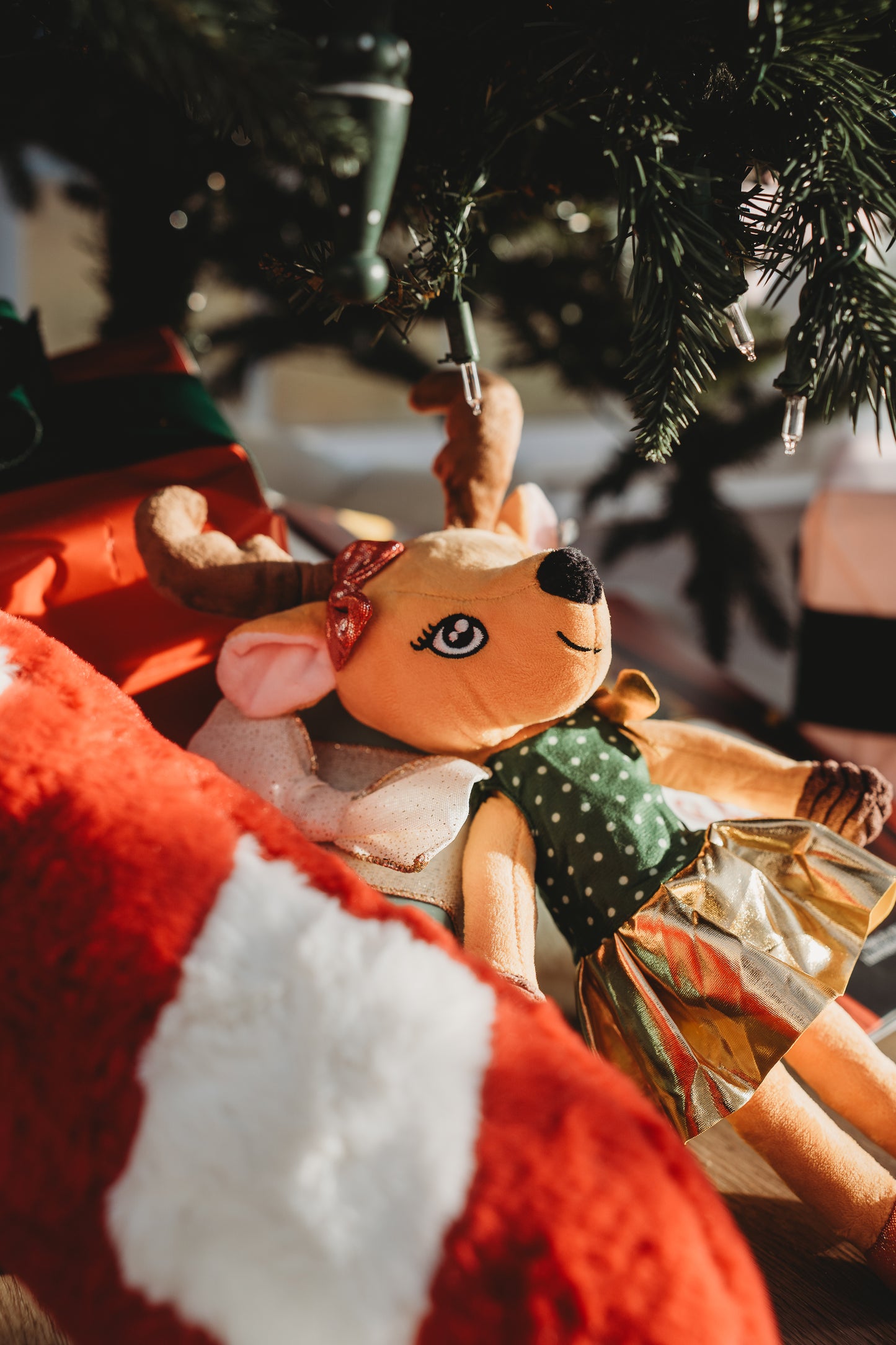 Rosie Wired Doll with Light Up Hooves & Removable Costume